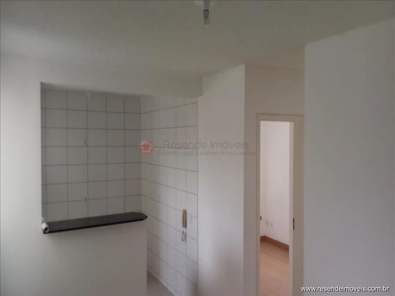 Foto 1 de 29 - Apartamento para venda em Cabral