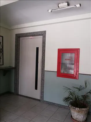 Apartamento para aluguel em Comercial