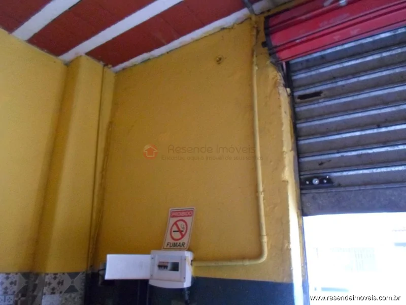 Foto 6 de 8 - Loja para venda em Comercial