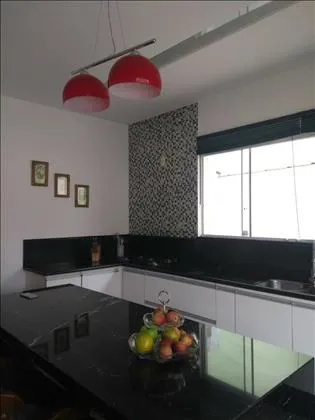 Casa para venda em Morada da Colina