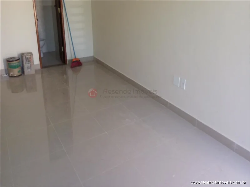 Foto 19 de 32 - Casa para venda em Jardim D'Oeste