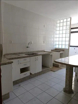 Apartamento para aluguel em Comercial