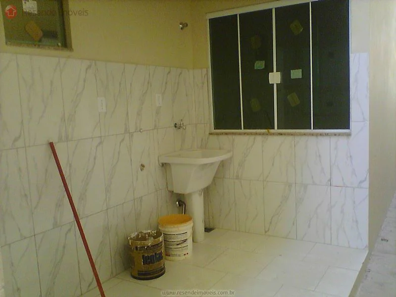 Foto 2 de 5 - Casa para venda em Jardim D'Oeste