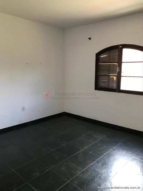 Foto 10 de 23 - Casa para venda em Santa Isabel