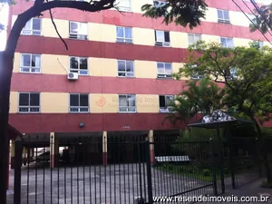 Apartamento para aluguel em Comercial