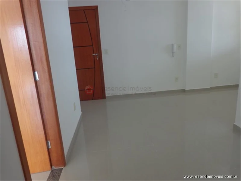 Foto 2 de 28 - Cobertura para venda em Morada do Castelo