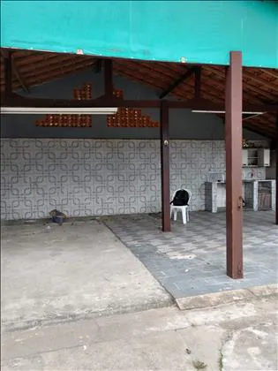 Casa para aluguel em Itapuca