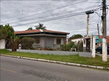 Casa para aluguel em Itapuca
