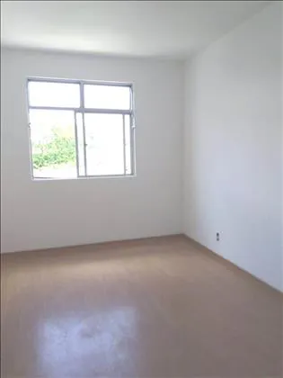 Apartamento para aluguel em Comercial