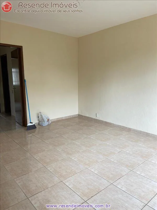 Foto 2 de 13 - Casa para aluguel em Jardim Brasília II