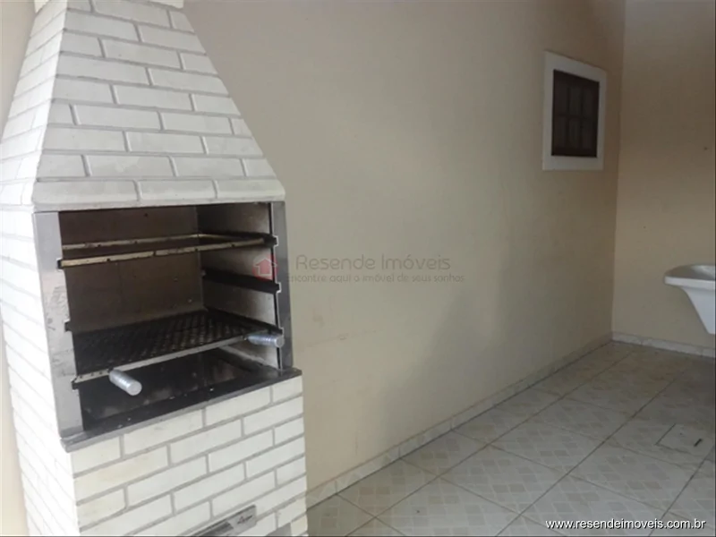 Foto 31 de 37 - Casa para venda em Casa da Lua