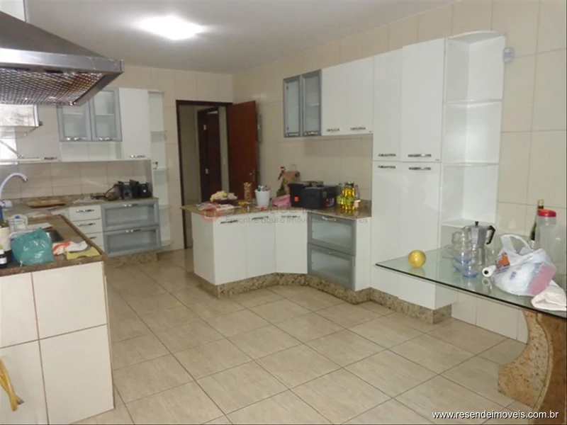 Foto 28 de 37 - Casa para venda em Casa da Lua