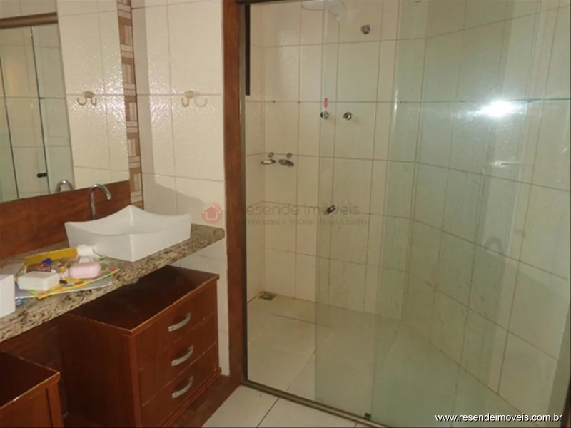 Foto 3 de 37 - Casa para venda em Casa da Lua