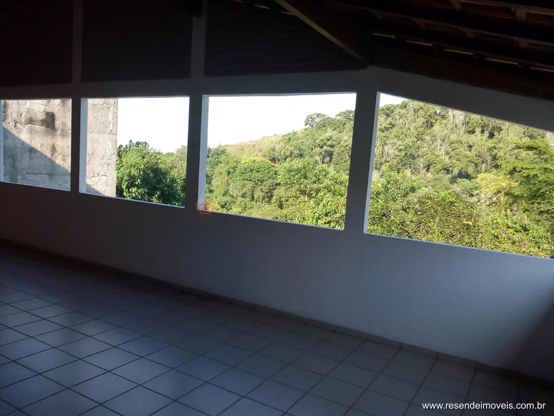 Foto 1 de 40 - Casa para venda em Montese