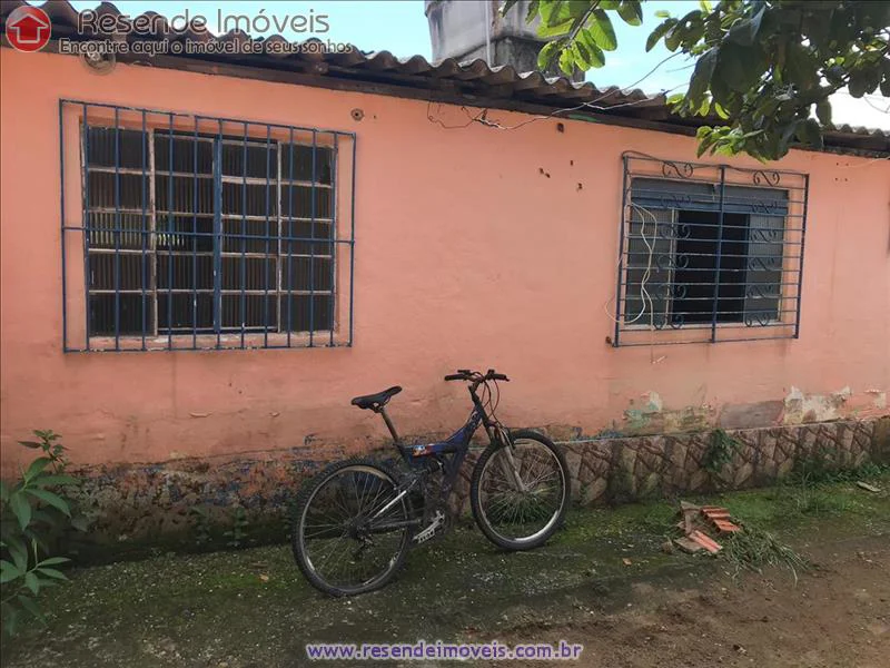 Foto 1 de 5 - Casa para aluguel em Morada da Colina