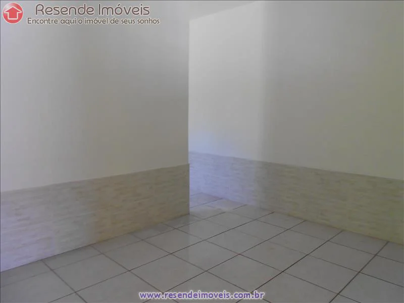 Foto 2 de 15 - Casa para aluguel em Morada da Montanha