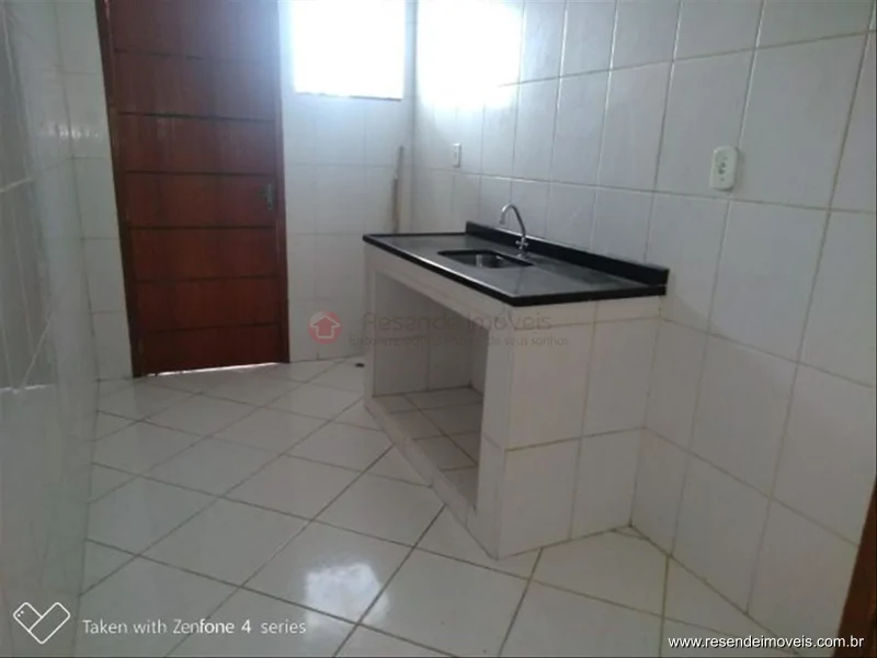 Foto 10 de 17 - Casa para venda em Monet