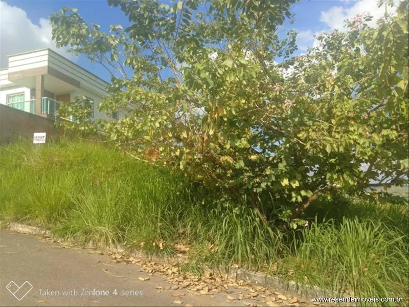 Foto 3 de 5 - Terreno para venda em Monet