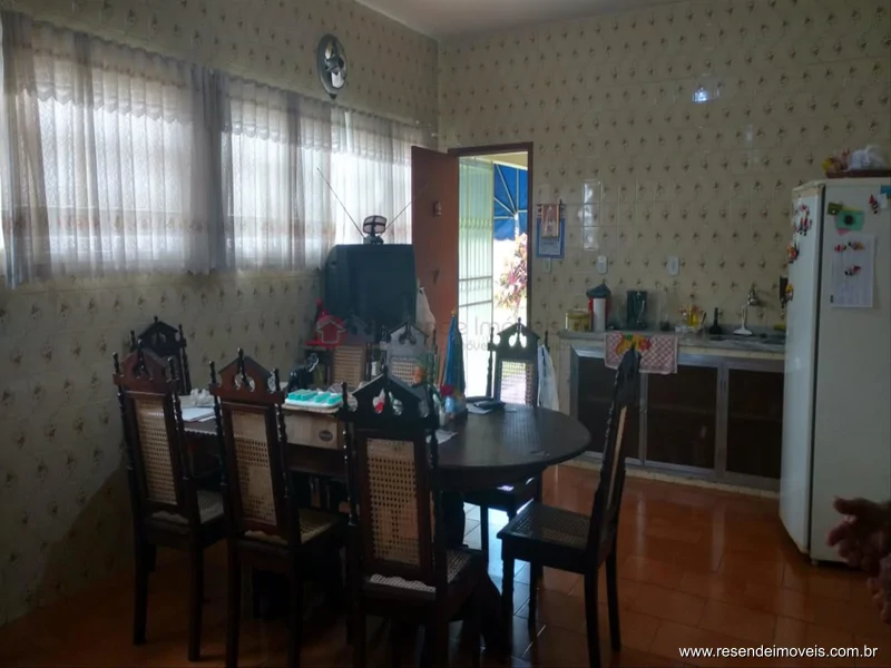 Foto 3 de 16 - Casa para venda em Elite