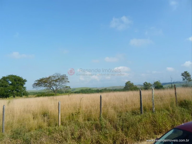Foto 8 de 16 - Área comum para venda em Fazenda da Barra