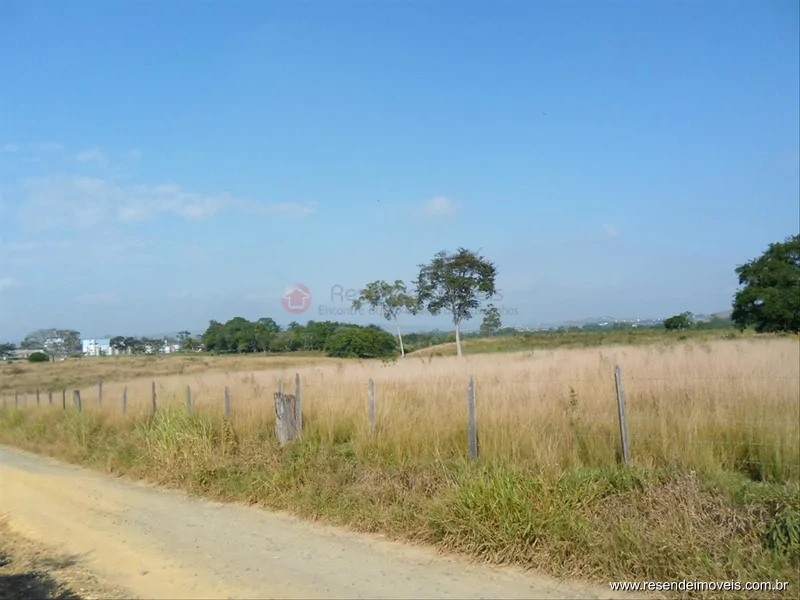 Foto 12 de 16 - Área comum para venda em Fazenda da Barra