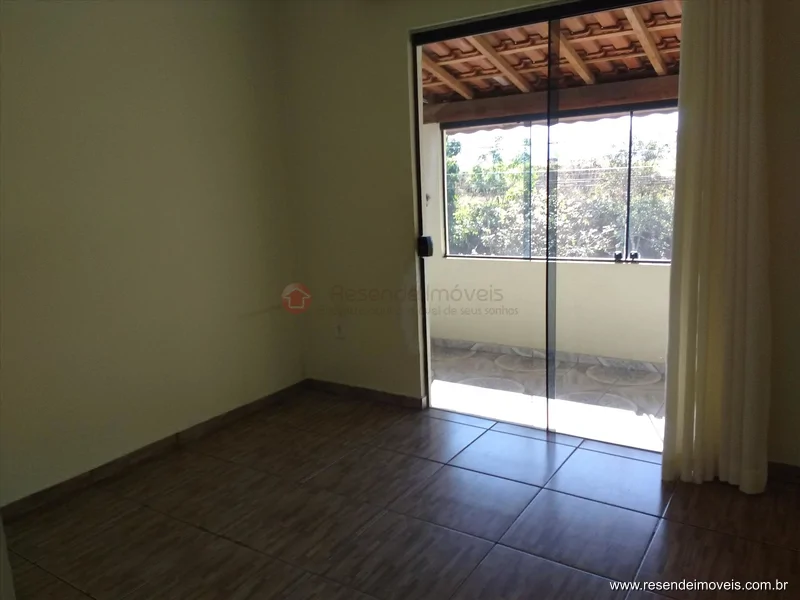 Foto 14 de 17 - Casa para venda em Monet