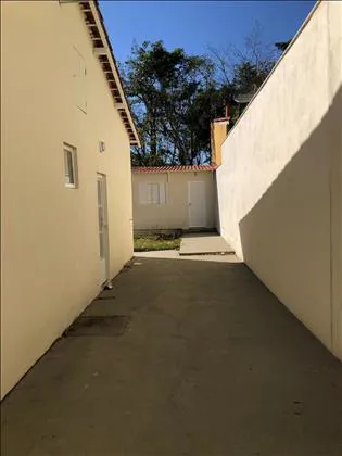 Casa para venda e aluguel em Vila Verde