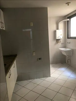 Apartamento para aluguel em Comercial
