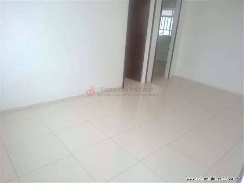 Foto 9 de 15 - Casa para venda e aluguel em Vila Moderna