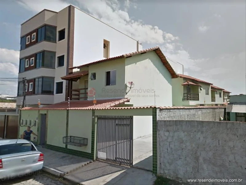 Foto 1 de 11 - Casa para aluguel em Vila Santa Cecília