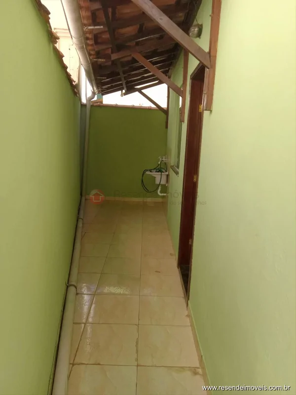 Foto 9 de 11 - Casa para aluguel em Vila Santa Cecília