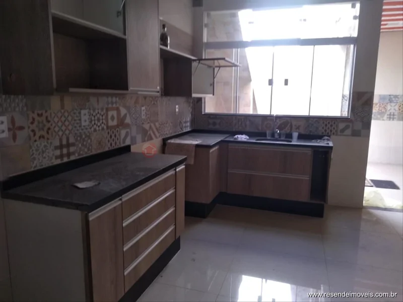 Foto 11 de 18 - Casa para venda em Morada da Montanha