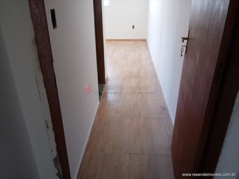 Foto 10 de 27 - Casa para venda em Morada da Montanha