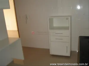 Apartamento para aluguel em Morada do Castelo