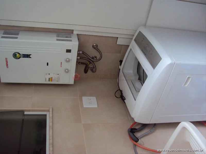 Foto 3 de 15 - Apartamento para venda em Morada do Castelo