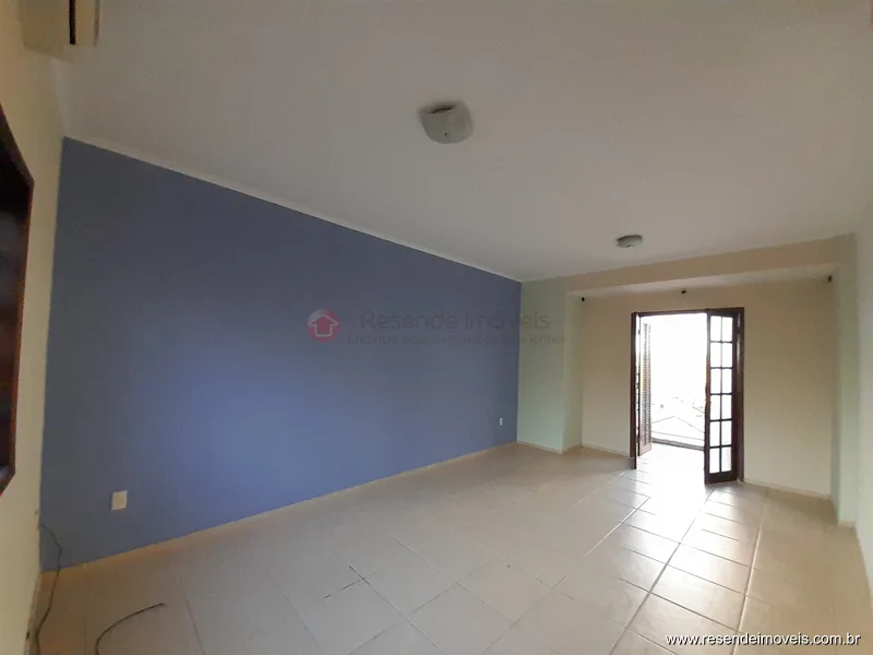 Foto 3 de 16 - Casa para venda em Vila Verde