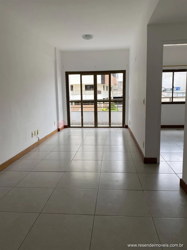 Foto 4 de 11 - Apartamento para aluguel em Montese