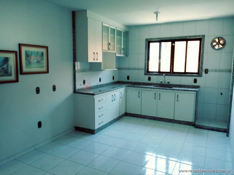 Foto 20 de 40 - Casa para venda em Jardim Brasília