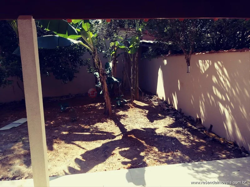 Foto 1 de 26 - Casa para venda em Santa Isabel