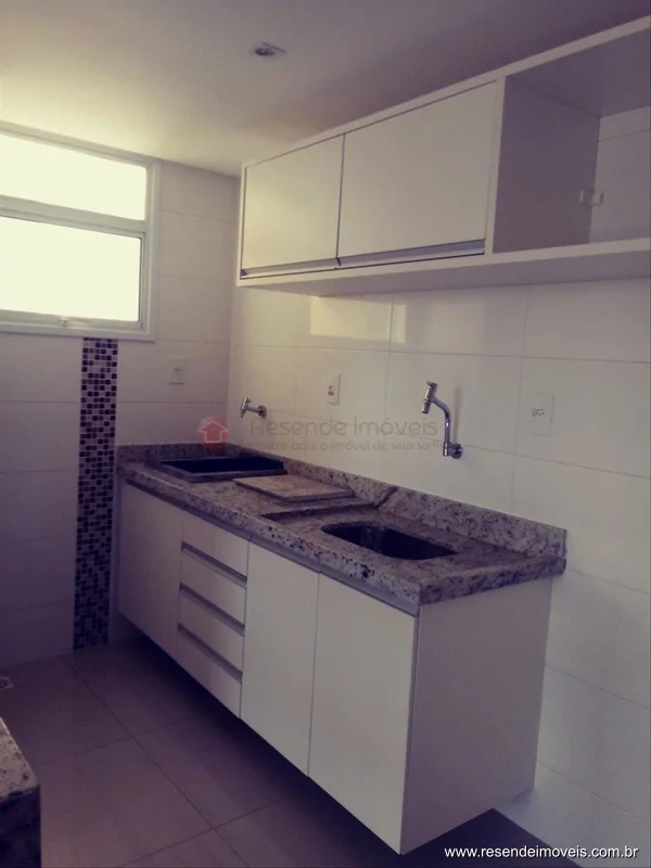 Foto 7 de 25 - Flat para venda e aluguel em Jardim Tropical