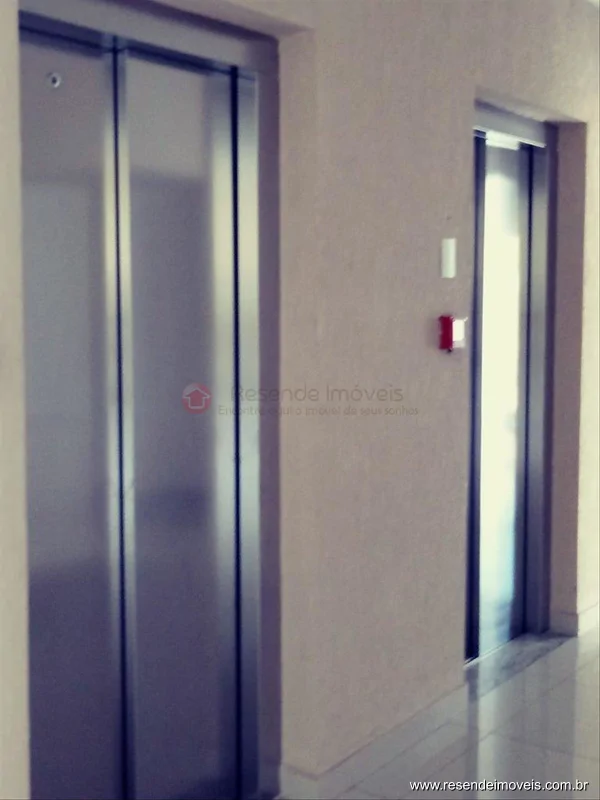 Foto 2 de 25 - Flat para venda e aluguel em Jardim Tropical