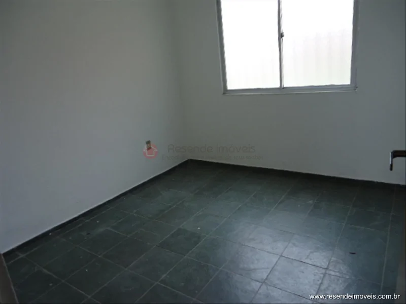 Foto 5 de 9 - Casa para aluguel em Monet