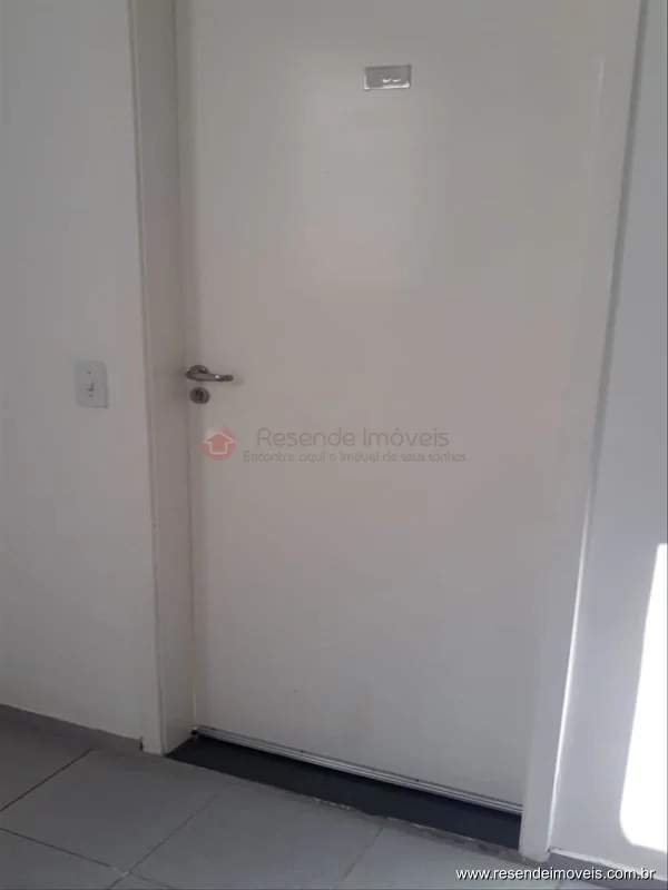 Foto 2 de 21 - Apartamento para venda em Cabral