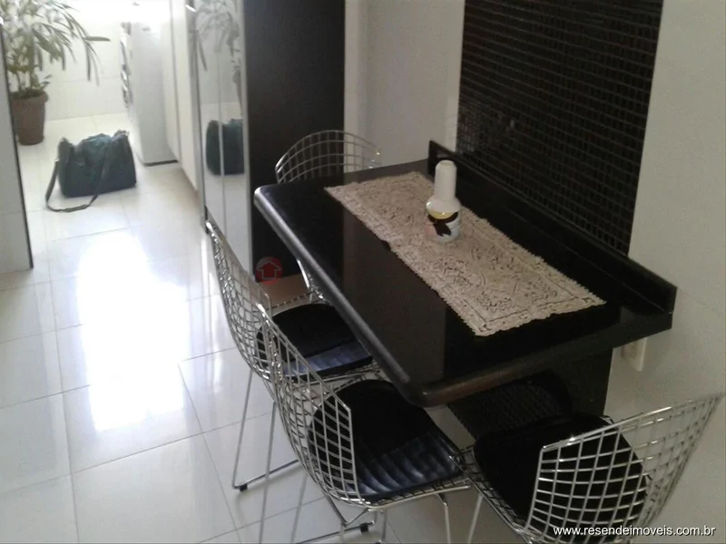 Foto 3 de 13 - Apartamento para venda e aluguel em Comercial