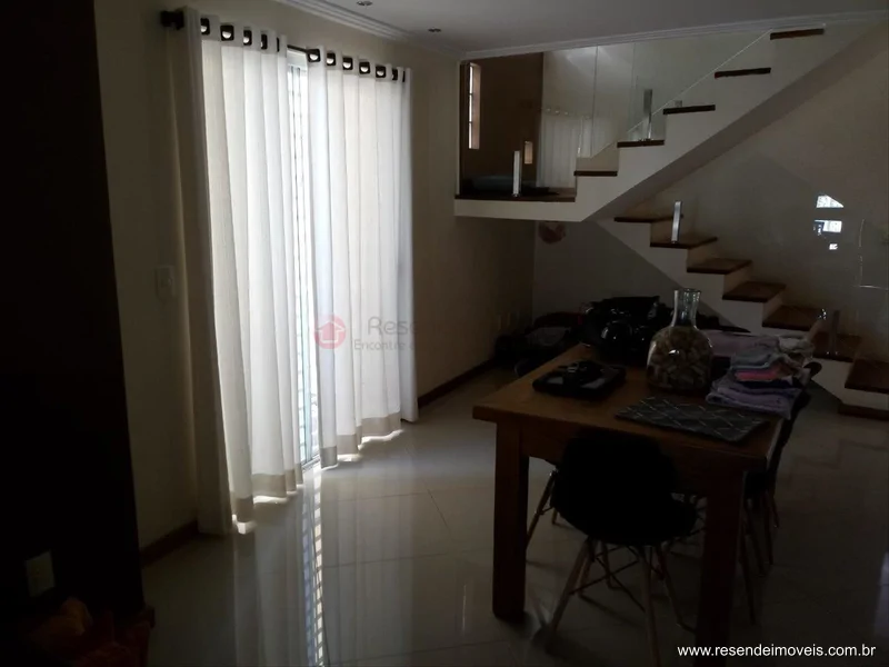 Foto 1 de 33 - Casa para venda em Parque Ipiranga II