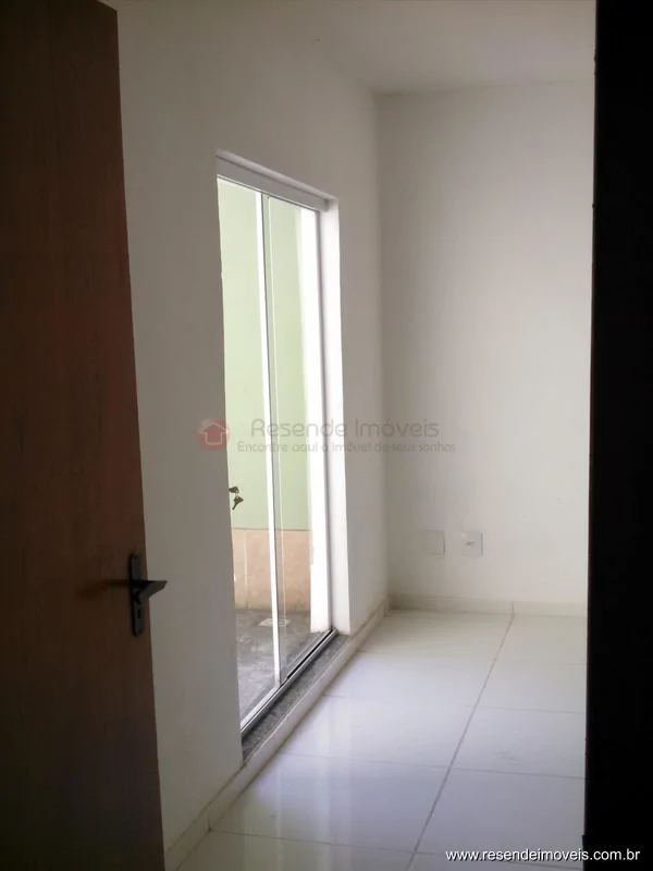 Foto 2 de 15 - Casa para aluguel em Jardim D'Oeste