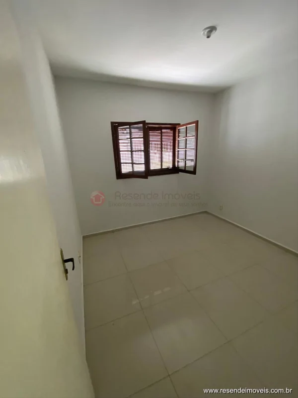 Foto 2 de 13 - Casa para venda e aluguel em Vila Julieta