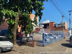 Loja para aluguel em Manejo