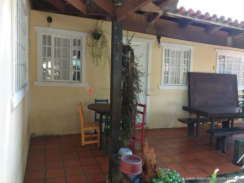 Foto 2 de 6 - Casa para venda em Vila Julieta