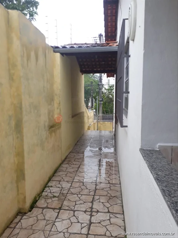 Foto 2 de 27 - Casa para venda e aluguel em Centro